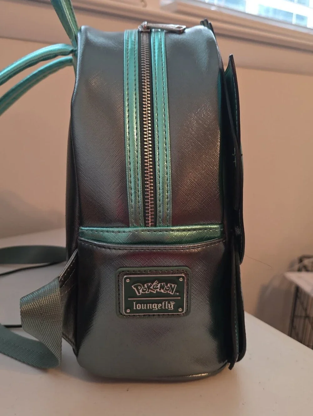 Bulbasaur-Inspired Reptile Carrier Backpack - Teal Green
